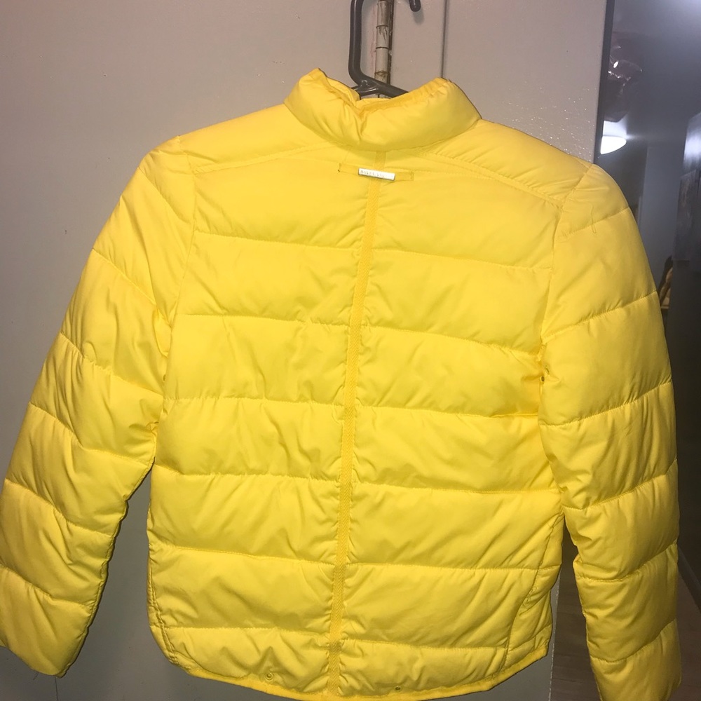 Clothing - Picture 3 of 3